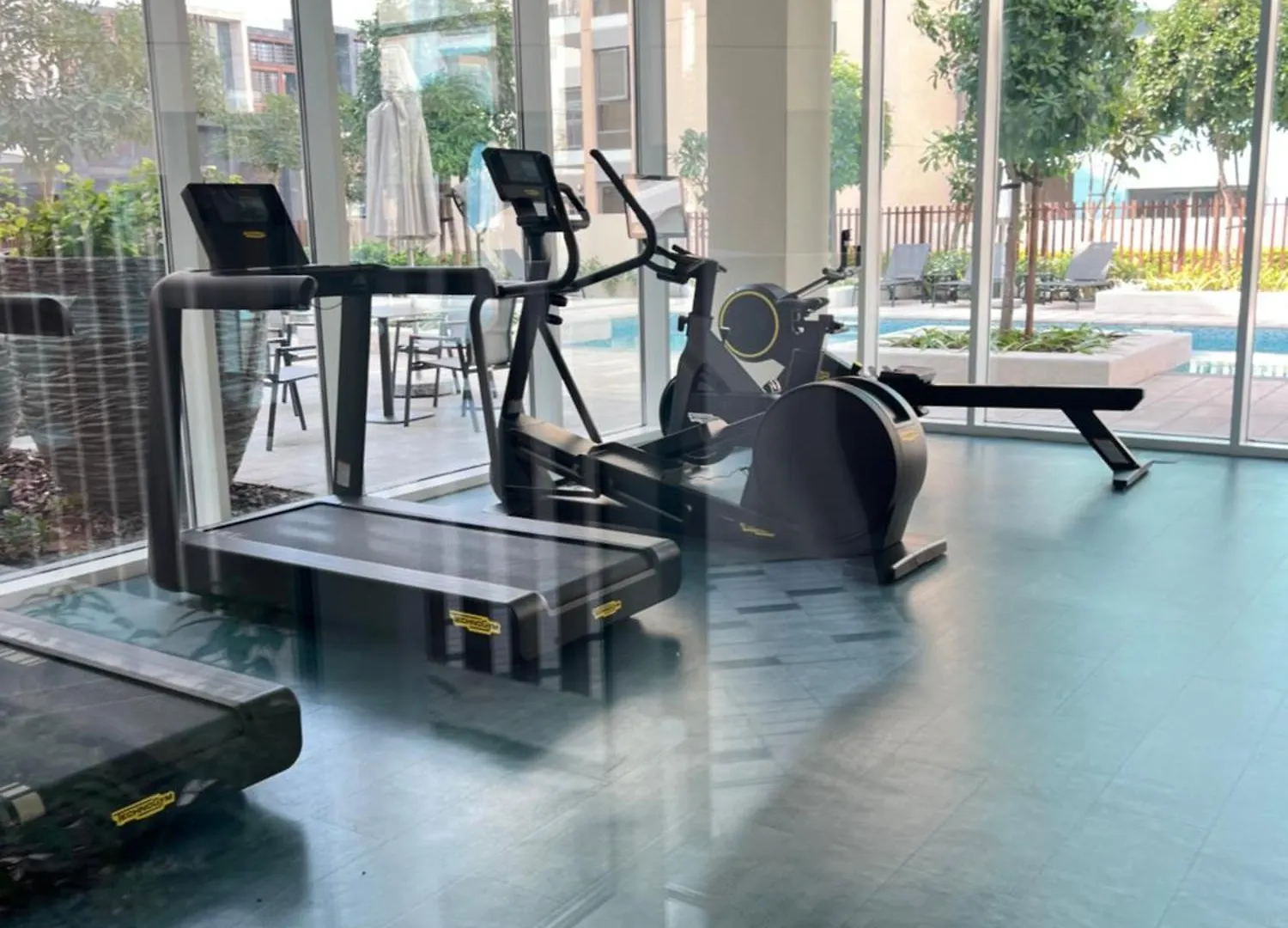 Modern Studio With Mall Access By Sahab Homes Dubai Apartment